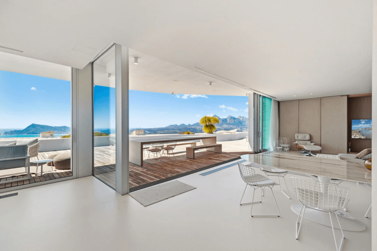 Luxury Penthouse with Panoramic Sea & Mountain Views on the Costa Blanca