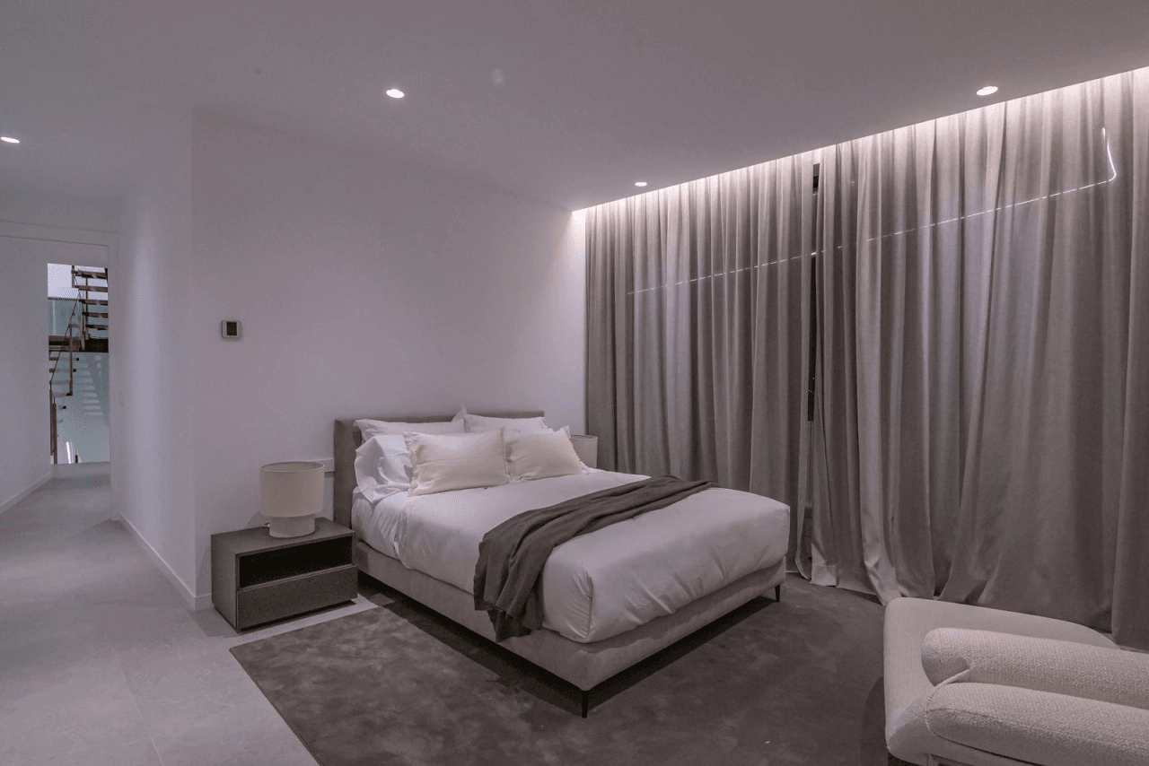 Stunning Modern Villa with Infinity Pool & Panoramic Sea Views in Altea Hills