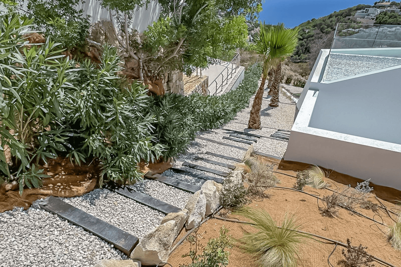 Stunning Modern Villa with Infinity Pool & Panoramic Sea Views in Altea Hills
