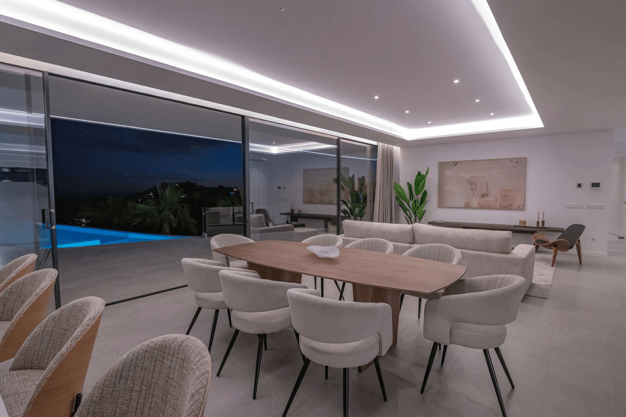 Stunning Modern Villa with Infinity Pool & Panoramic Sea Views in Altea Hills